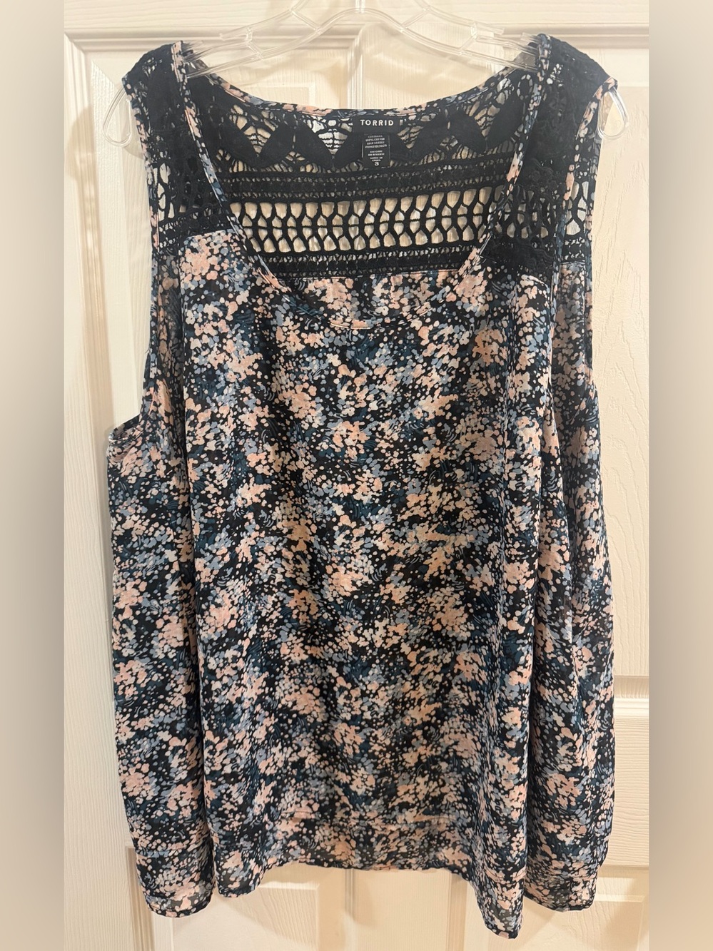 torrid Navy and Blush Floral Crochet Yoke Tank